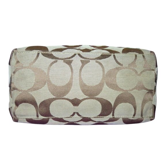 Coach 2008 Limited Edition Chrysanthemum Appliques Cursive Creed Tote & wristlet - Picture 8 of 14